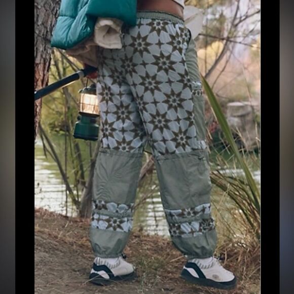 Free People movement mountaineer windbreaker elastic waist pants XS - Picture 2 of 6